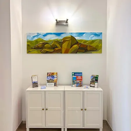 Nemo Centre Oda ve Kahvaltı *